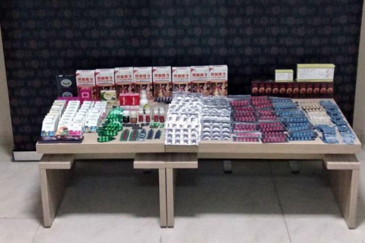 2 bin 110 adet cinsel &uuml;r&uuml;n el ge&ccedil;irildi