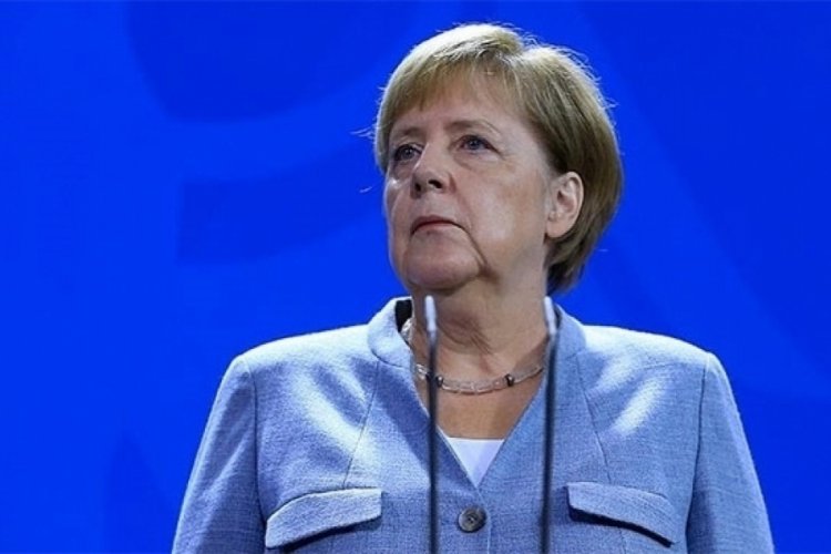 Angela Merkel, T&uuml;rkiye'den ayrıldı