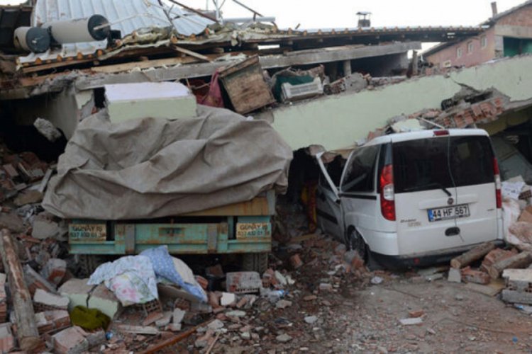 Malatya Valiliğinden deprem a&ccedil;ıklaması