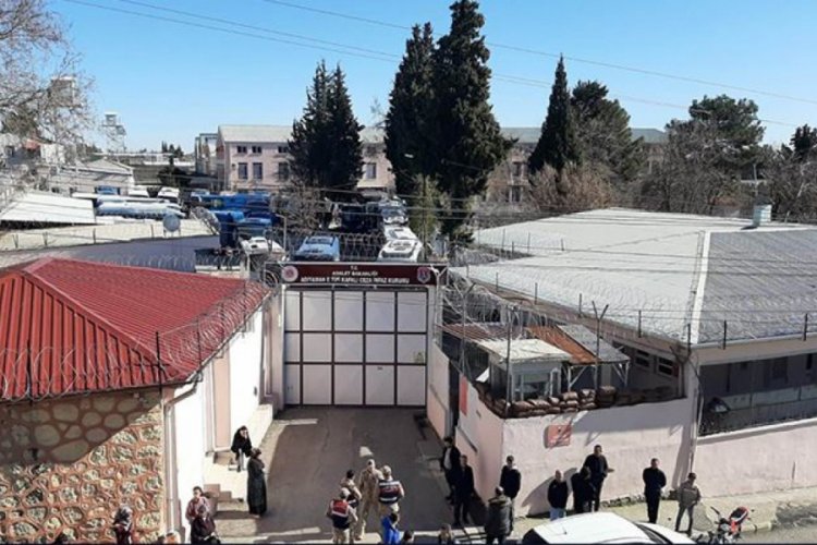 Adalet Bakanlığı'ndan nakil a&ccedil;ıklaması