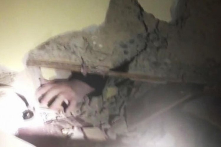 Azize'nin kurtarılma anına ait g&ouml;r&uuml;nt&uuml;ler ortaya &ccedil;ıktı