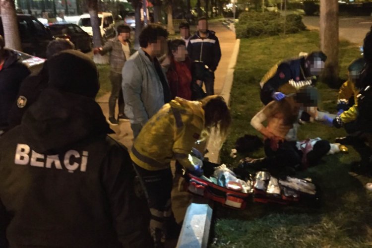 Bakışma kavgasında 2'si kardeş 3 kişi yaralandı