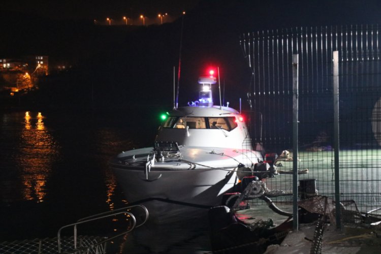 Riva a&ccedil;ıklarında erkek cesedi bulundu