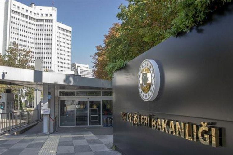 Dışişleri: T&uuml;rkiye, bug&uuml;n de zul&uuml;mden ka&ccedil;an milyonlarca insana koruma sağlamakta