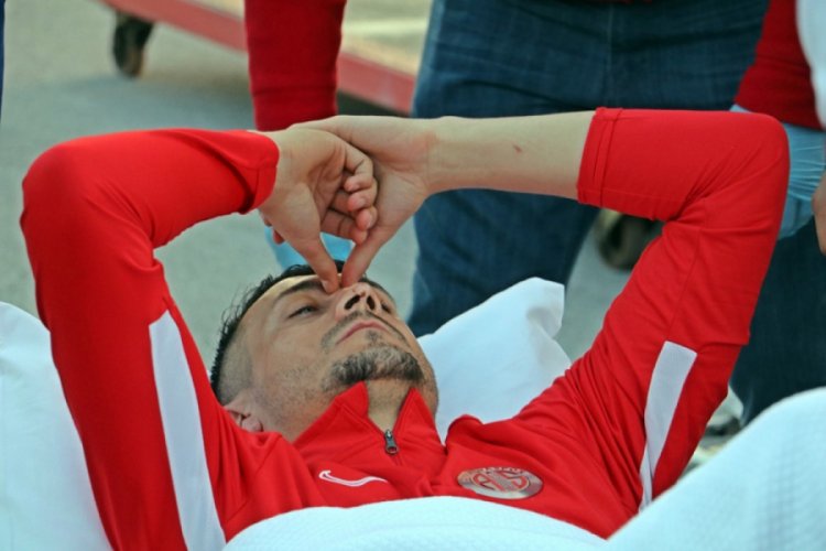 Jahovic en az 3 hafta yok