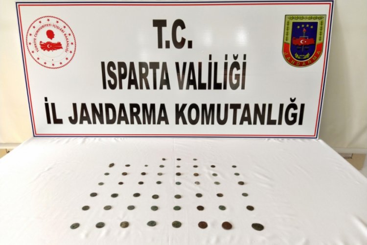 Roma ve Bizans d&ouml;nemine ait 51 sikke ele ge&ccedil;irildi