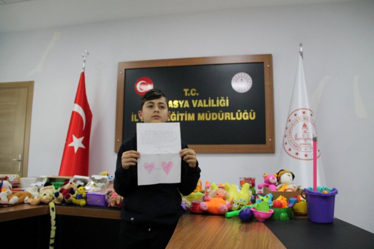 Depremzede &ccedil;ocuklara 'bir oyuncak bir mektup' kampanyası