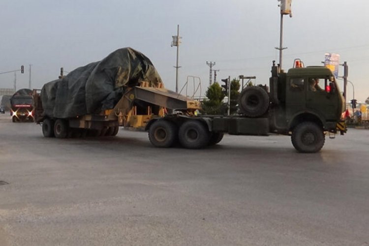 Sınır birliklerine tank sevkiyatı