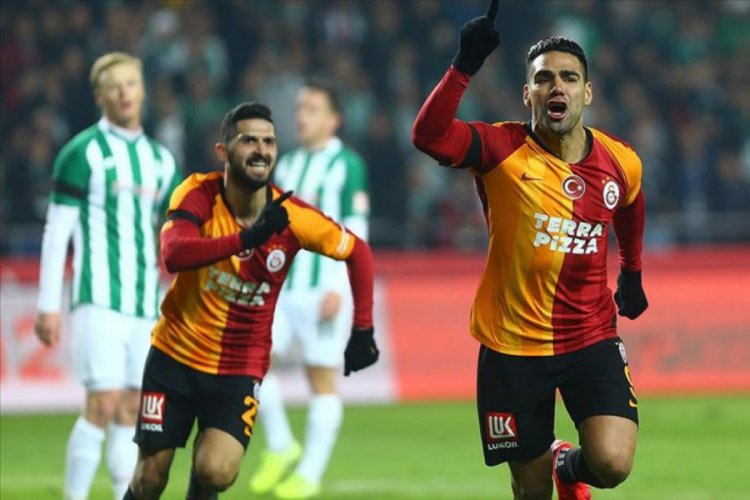 Galatasaray'dan Saracchi ve Falcao a&ccedil;ıklaması