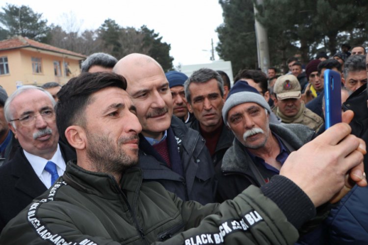 Bakan Soylu ve Koca'dan Sivrice'de inceleme