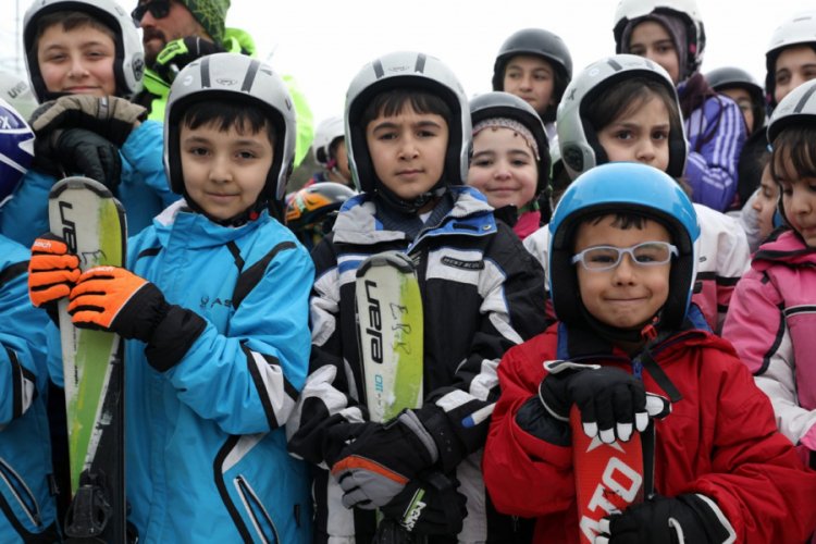 "Erzurum'da kayak bilmeyen &ccedil;ocuk kalmayacak"