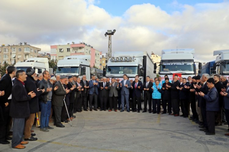 Yardımlar dualar eşliğinde Elazığ ve İdlib'e uğurlandı