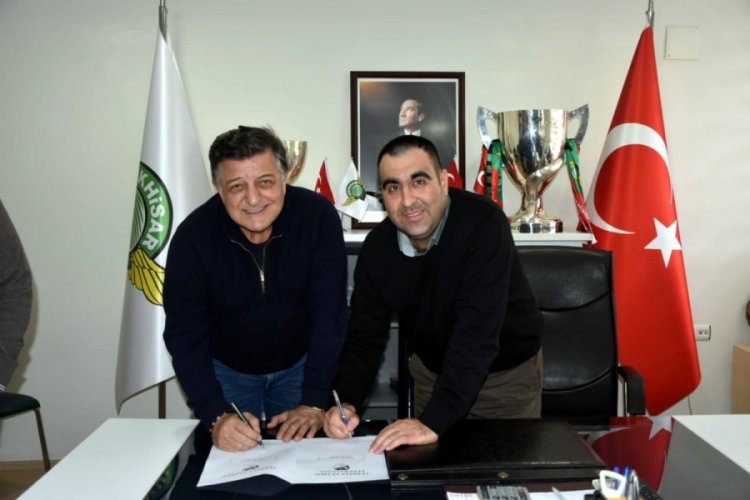 Yılmaz Vural resmen Akhisarspor'da