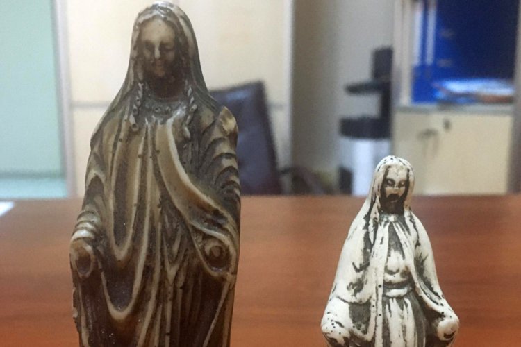 Edirne'de 'Meryem ana' fig&uuml;rl&uuml; heykelcikler ele ge&ccedil;irildi