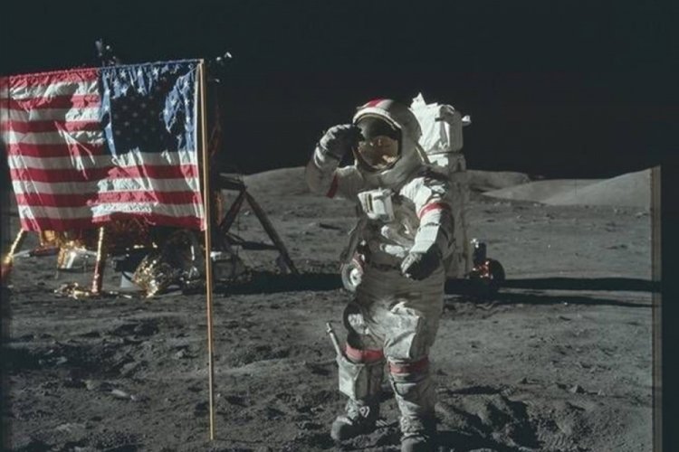 Astronottan 'Ay fotoğrafı' itirafı