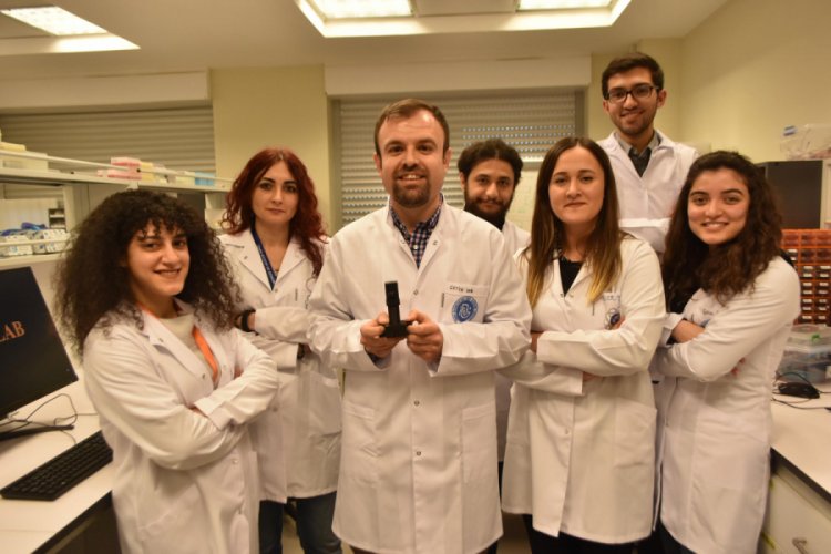 H1N1 vir&uuml;s&uuml;n&uuml; 5 dakikada tespit edebilecek cihaz geliştirdiler