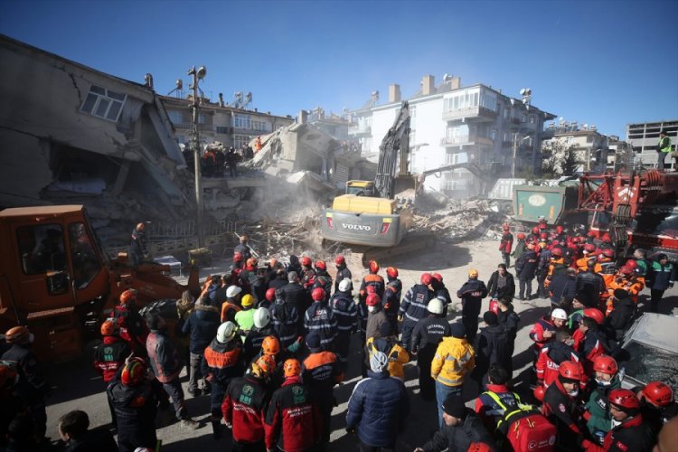 AFAD: Deprem sonrası 79 milyon 600 bin 16 lira yardım toplandı