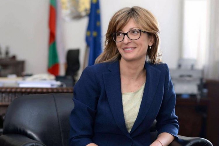 Zaharieva: Bulgaristan, T&uuml;rkiye'nin d&uuml;zensiz g&ouml;&ccedil;le m&uuml;cadeleye katkısını takdir ediyor