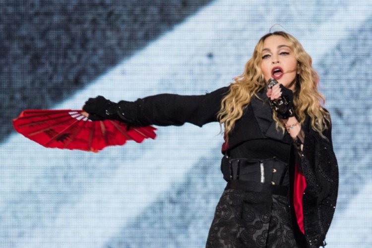 Madonna konserinde telefonları yasakladı