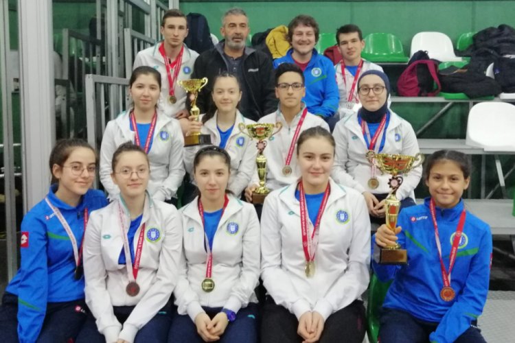 B&uuml;y&uuml;kşehirli raketler, Bursa'nın en iyisi