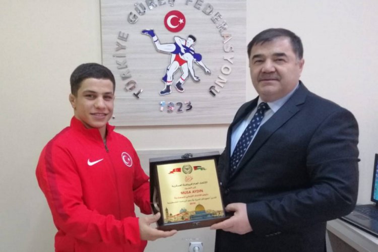 Filistinli g&uuml;reş&ccedil;inin tek hedefi T&uuml;rkiye adına yarışmak