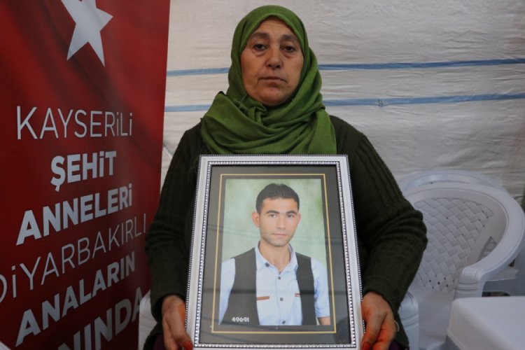 HDP &ouml;n&uuml;ndeki eylemde 151'ici g&uuml;n