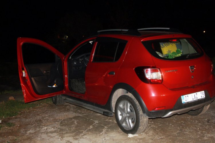 Kayıp olarak aranırken otomobilinde &ouml;l&uuml; bulundu