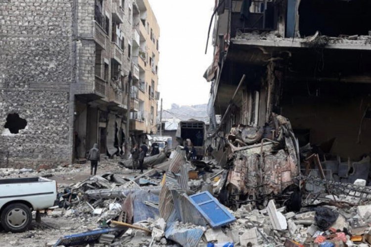 Suriye'de bombalanan Eriha il&ccedil;esi g&ouml;r&uuml;nt&uuml;lendi
