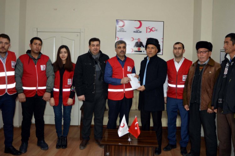 Kırgız T&uuml;rkleri'nden depremzedelere yardım