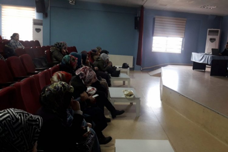 Okulların kantin ve yemekhane &ccedil;alışanlarına eğitim