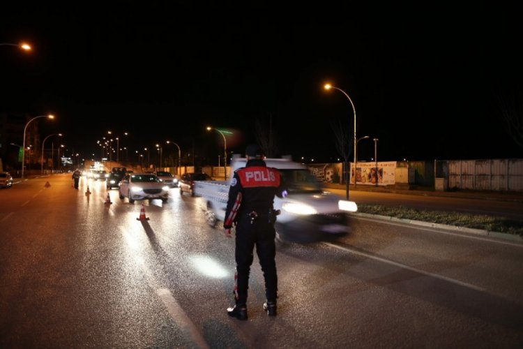 Bursa'da s&uuml;r&uuml;c&uuml;lere 116 bin TL ceza kesildi