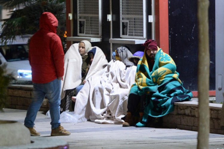 Elazığ'da 4,5 ve 4,2 b&uuml;y&uuml;kl&uuml;ğ&uuml;nde iki deprem oldu