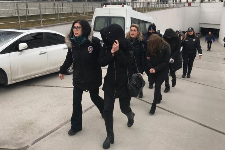 Sahte teminat mektuplarıyla milyonlarca liralık vurgun yaptılar