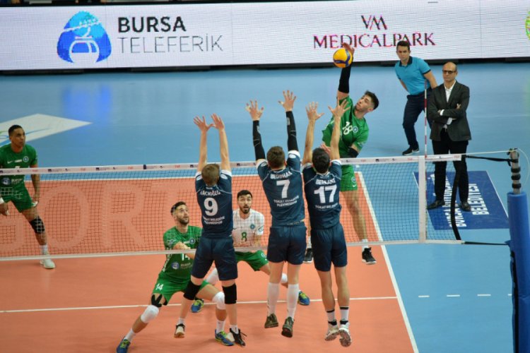 Bursa B&uuml;y&uuml;kşehir Belediyespor, Tokat Belediye Plevne takımını mağlup etti
