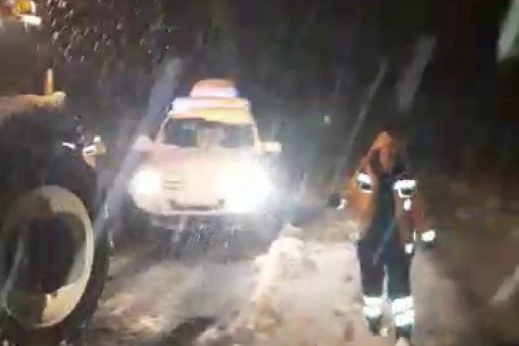 Acil Servis ekipleri hasta kadın i&ccedil;in seferber oldu