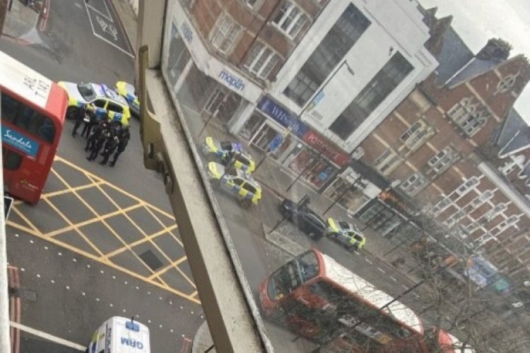 Londra'daki saldırganın ter&ouml;r su&ccedil;undan ceza aldığı belirlendi