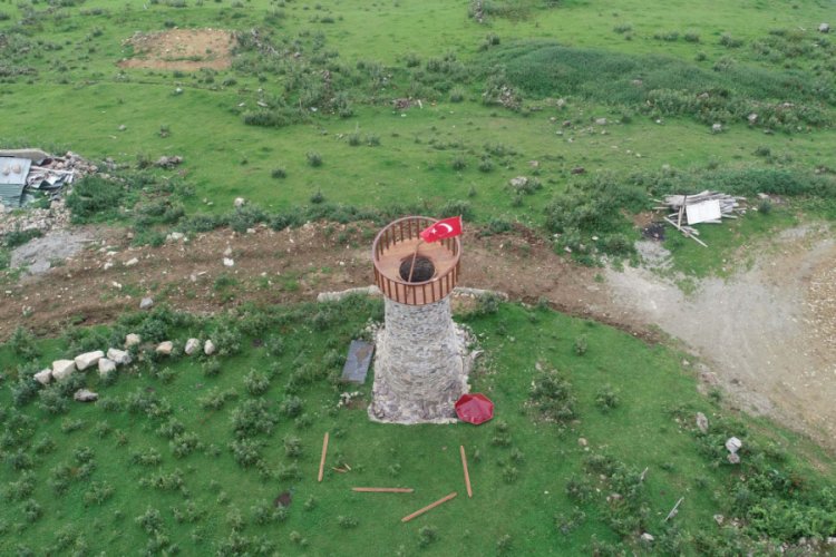 UNESCO ve Guinnes'e aday deniz fenerine ziyaret&ccedil;i akını