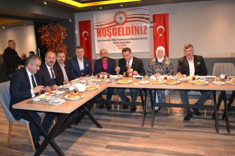 Bursa protokol&uuml; Samsunlular Derneği istiş&acirc;re toplantısında bir araya geldi