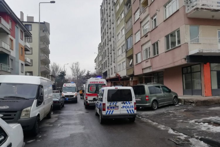 Karbonmonoksit gazından 8 kişi zehirlendi