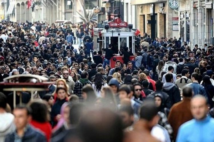 "T&uuml;rkiye'de yaşayan Suriyelilerin y&uuml;zde 40'ı ekonomik durumundan memnun"