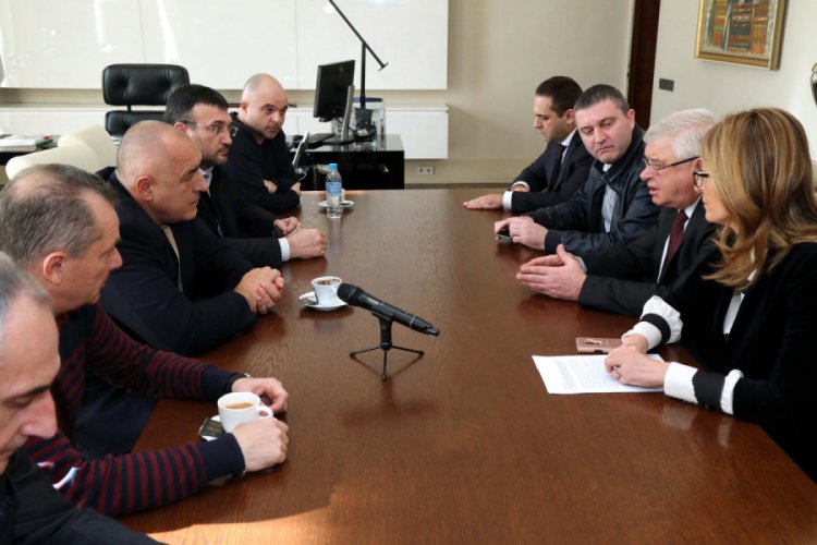 Bulgaristan'da 4'&uuml;nc&uuml; derece koronavir&uuml;s alarmı