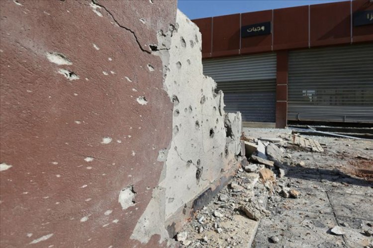 Hafter milisleri Trablus'ta bir mahalleyi vurdu