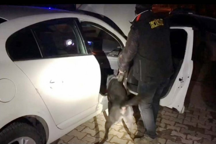 Gaziantep'te uyuşturucu operasyonu: 2 g&ouml;zaltı