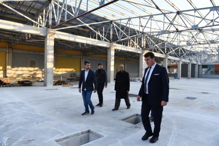Bursa Emek kapalı pazar alanına kavuşuyor