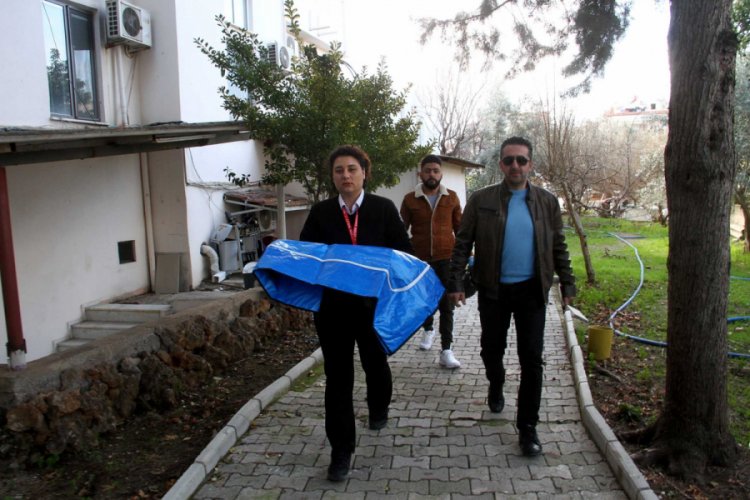 Gen&ccedil; kızın tarlada doğurduğu bebek hayatını kaybetti