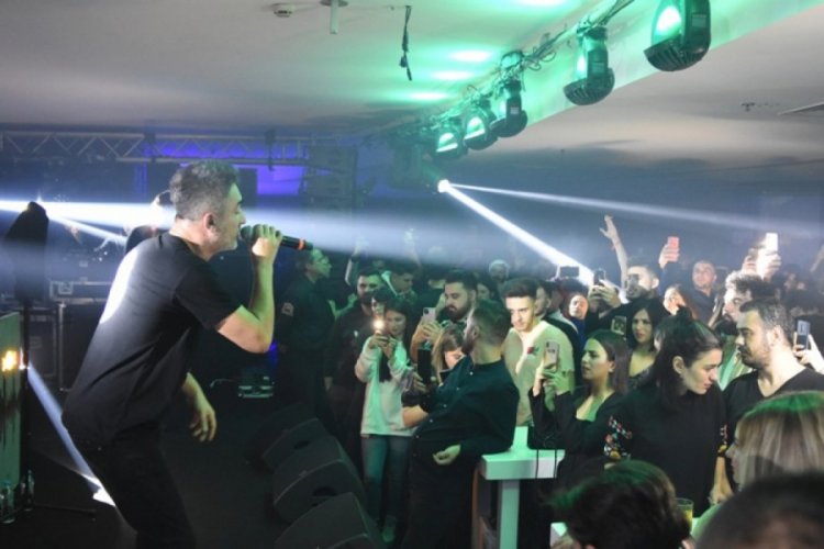 Bursa'da sahne alan Sagopa Kajmer: Yanındayız Kud&uuml;s