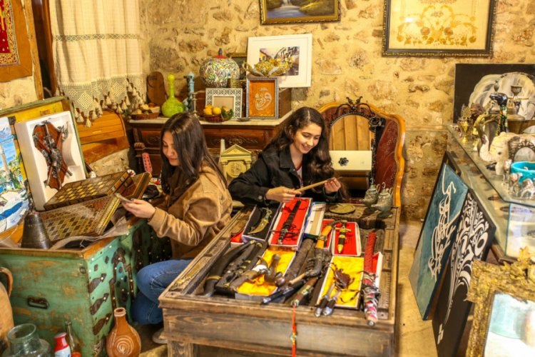 50 bin tarihi obje taş konakta sergileniyor