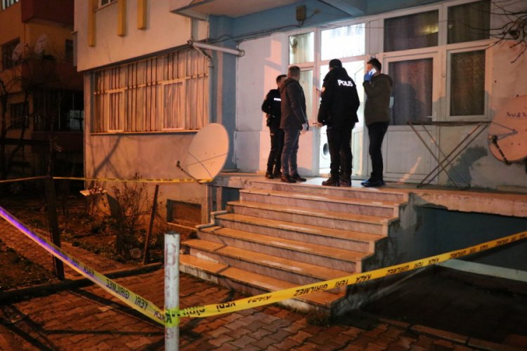 Karısını &ouml;ld&uuml;ren m&uuml;ltecinin Irak'ta yargılanma talebi reddedildi