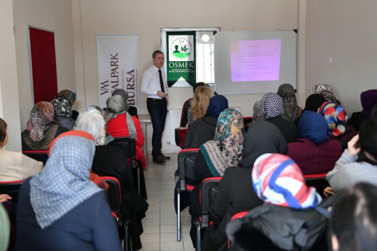 Bursa'da kursiyerlere kanser semineri