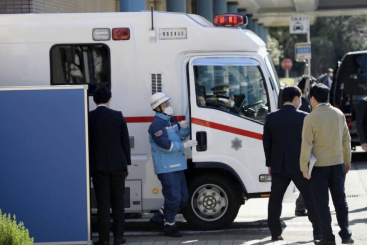 Japonya'da bir yolcu gemisinde koronavir&uuml;s tespit edildi